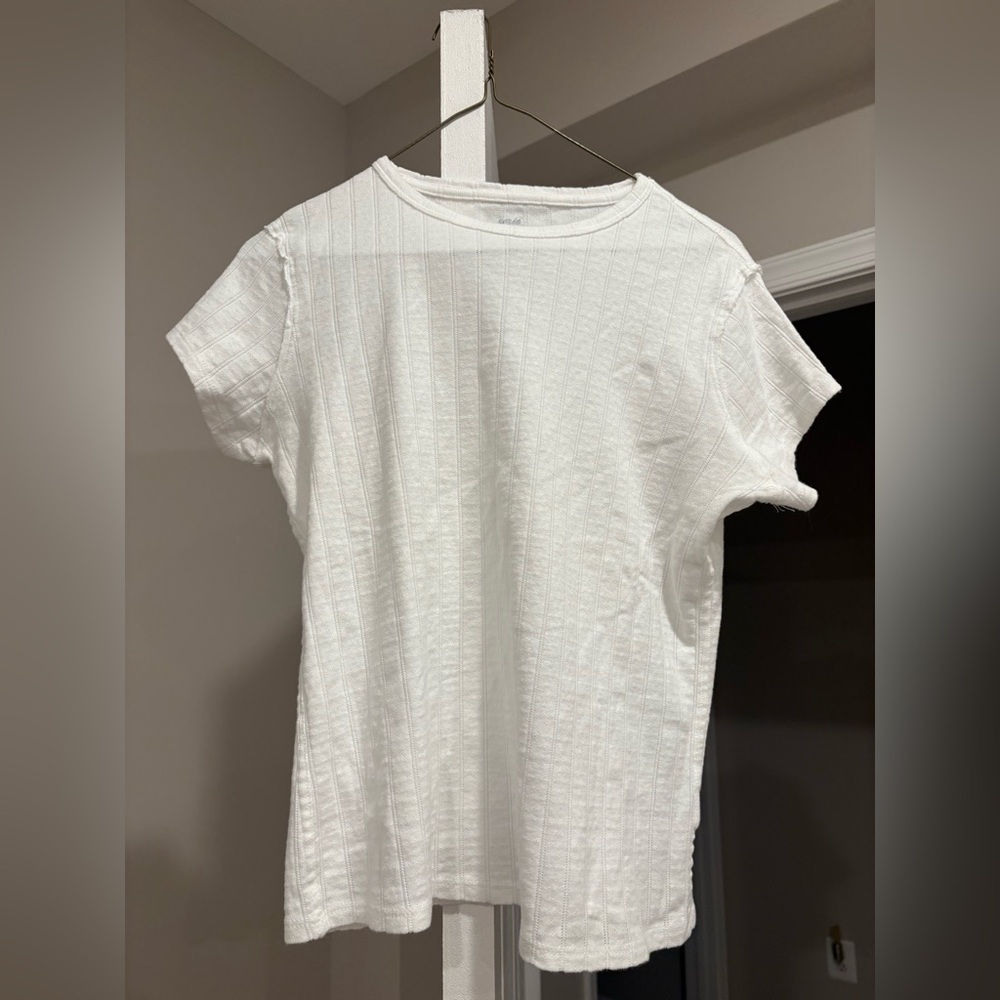Aerie White t-shirt with detail
